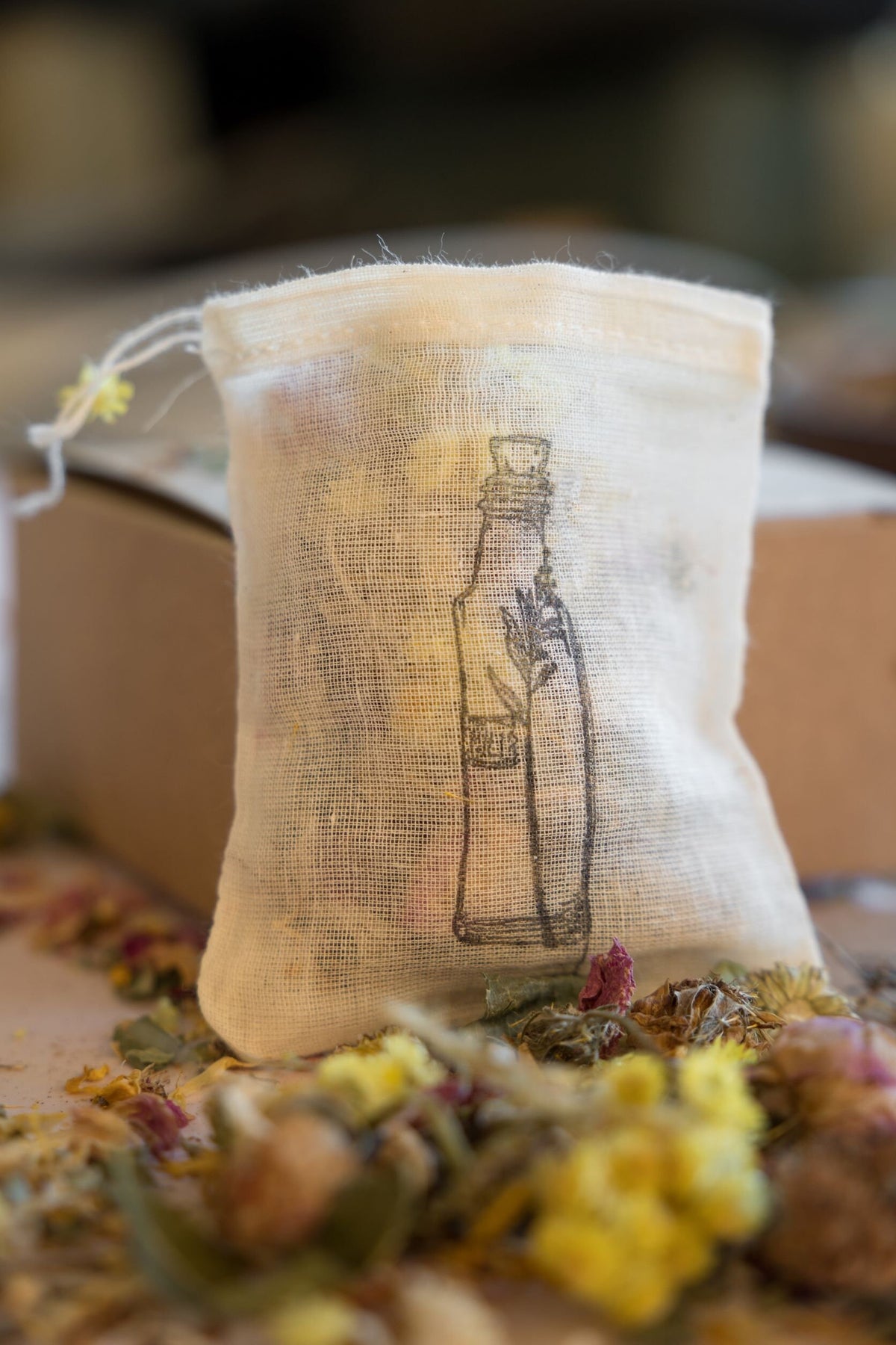 Floral Bath Tea Soak: Relaxing Herbal Blend - Pack of 4
