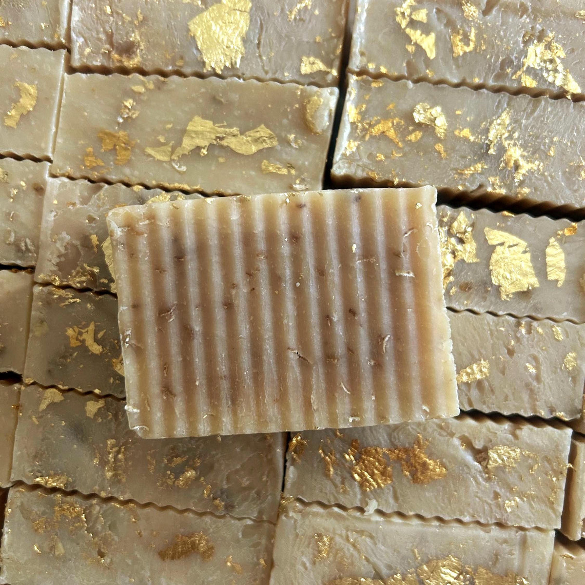 Oatmeal Honey Soap, 4.5 Oz Goat Milk Bar with Bamboo Dish